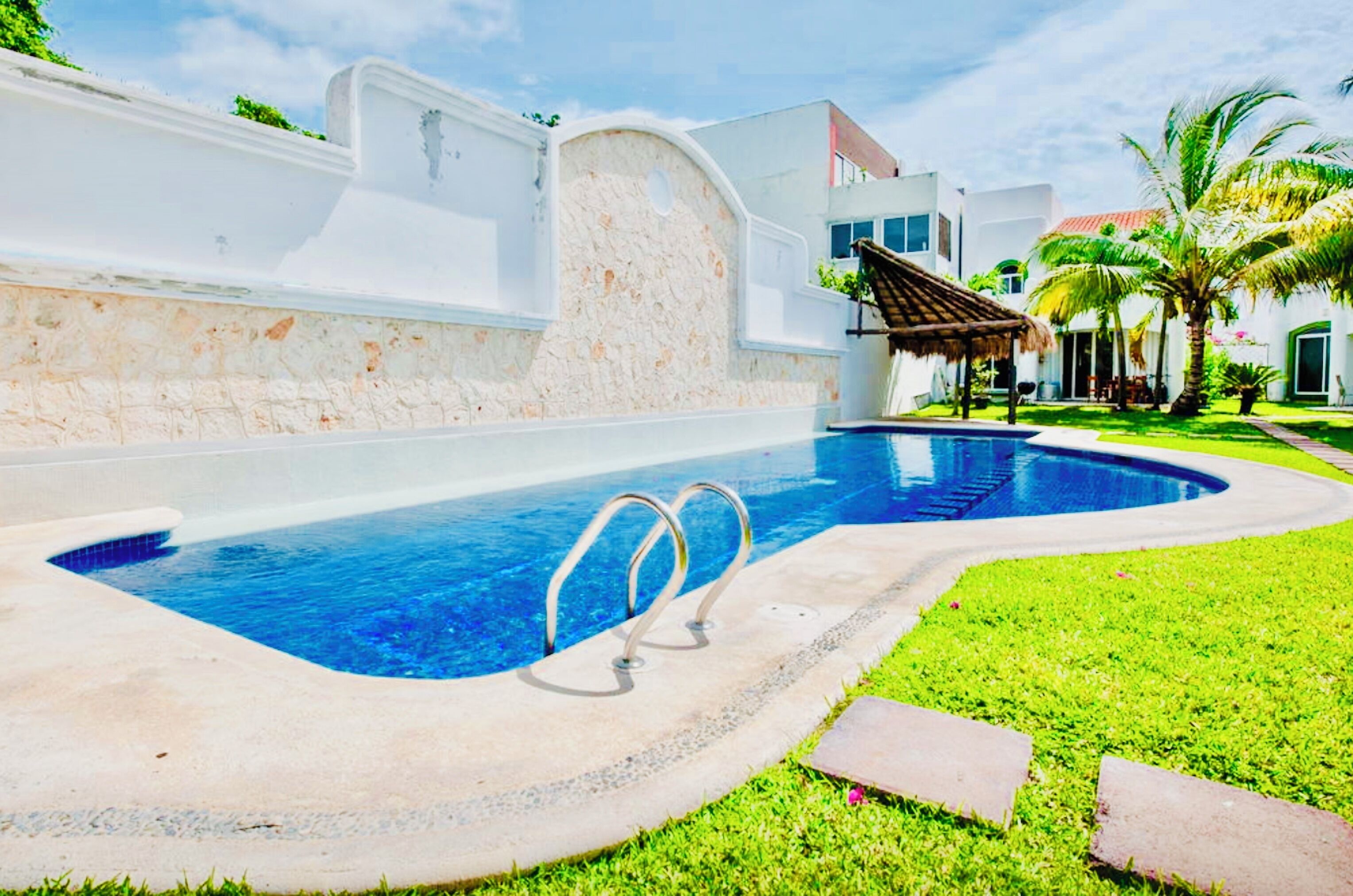 Room, 1 Bedroom, Patio, Garden View | Pool