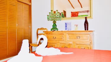 Room, 1 Bedroom, Patio, Garden View | 1 bedroom, free WiFi