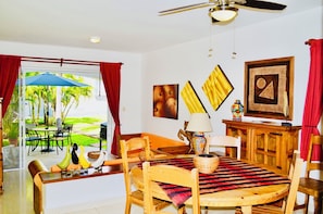 Room, 1 Bedroom, Patio, Garden View | Living room - Room-executive Budget Room With Swimming (Playa del Carmen)