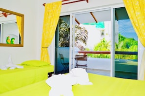 Habitación, 1 habitación, balcón, vista al jardín | 1 habitación 