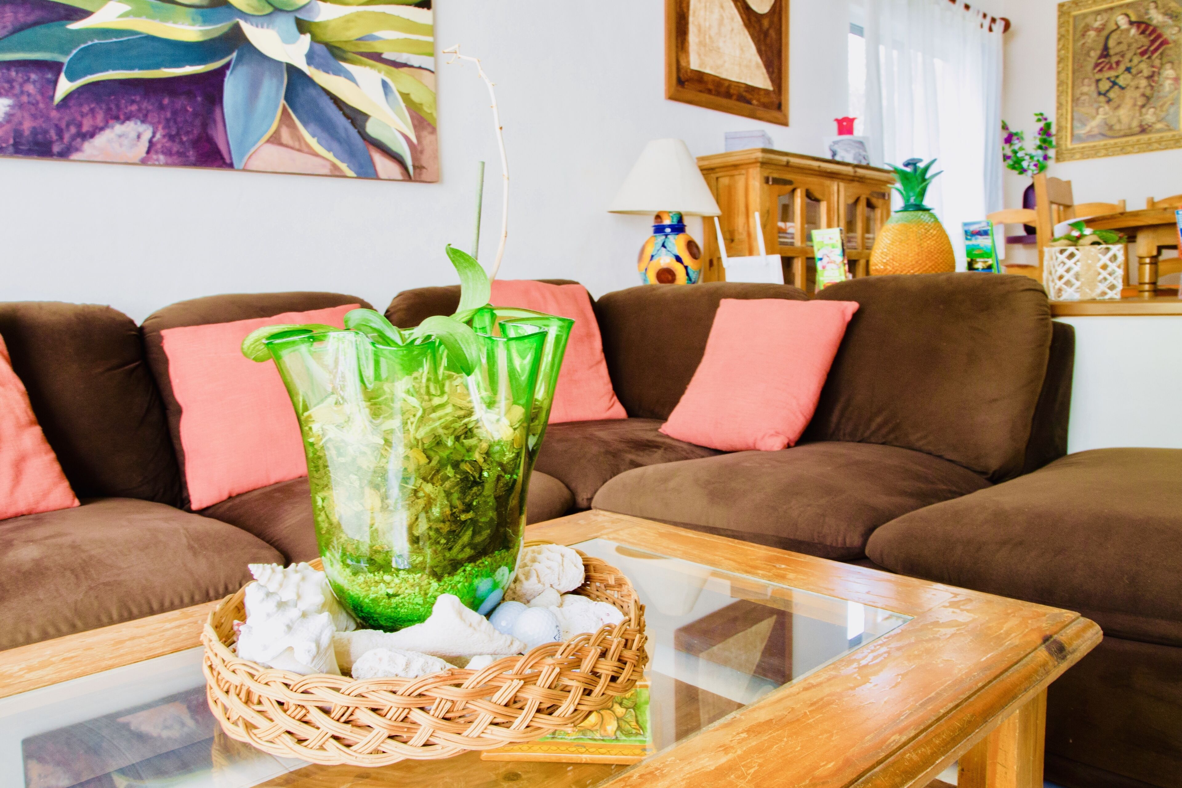 Huone, 1 makuuhuone, parveke, näköala puutarhaan | Olohuone