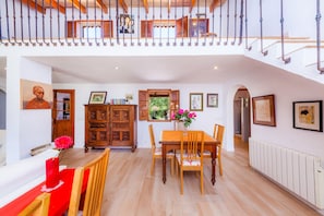 Dining - Villa "Can Me Sents" with Large Garden and Pool (pollensa)