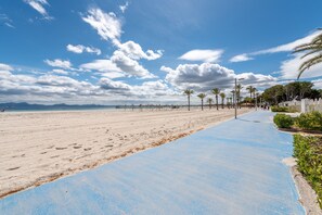 Beach nearby - "Minerva" Apartment Near the Beach with Wi-Fi, Air Conditioning, and Sea Views (Alcúdia)