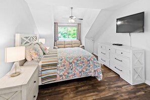 3 slaapkamers, een bureau, een strijkplank/strijkijzer, gratis wifi