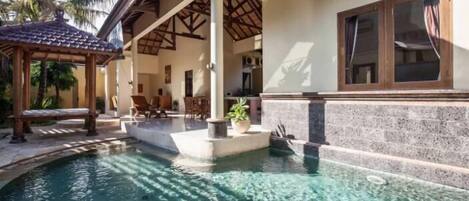 Seasonal outdoor pool