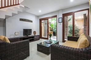 Villa | Vardagsrum | LED-tv