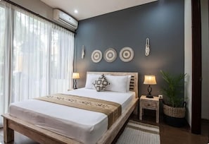 House, 3 Bedrooms | 3 bedrooms, iron/ironing board, rollaway beds, free WiFi - Cecilya Balian Stylish 3 Bedroom House near Beach at City Center (Denpasar)