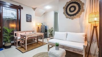 House, 3 Bedrooms | Living area | LED TV