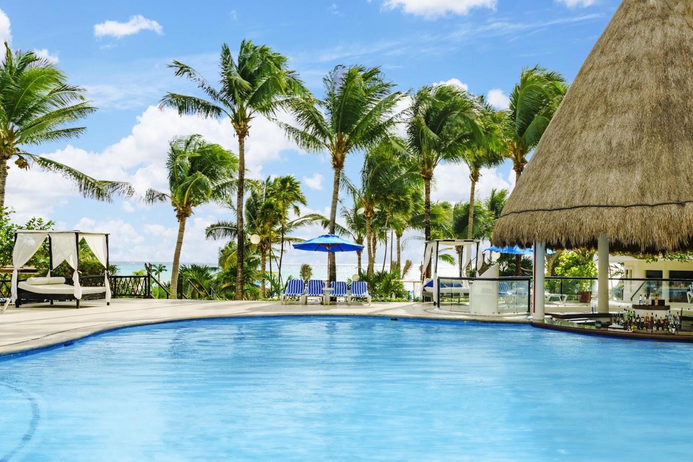 Villa, 3 Bedrooms, Smoking, Balcony | Pool