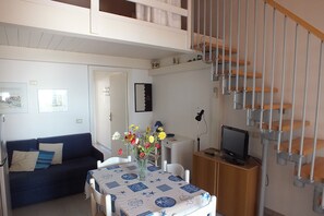 Interior - Holiday Apartment "Golden River 6" in Excellent Location with Sea View (Marina di Campo)