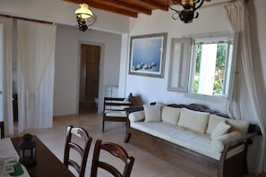 House, 1 Bedroom, Smoking, Terrace | Living room | TV