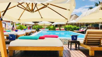 Zimmer, 1 Schlafzimmer, Raucher | Pool