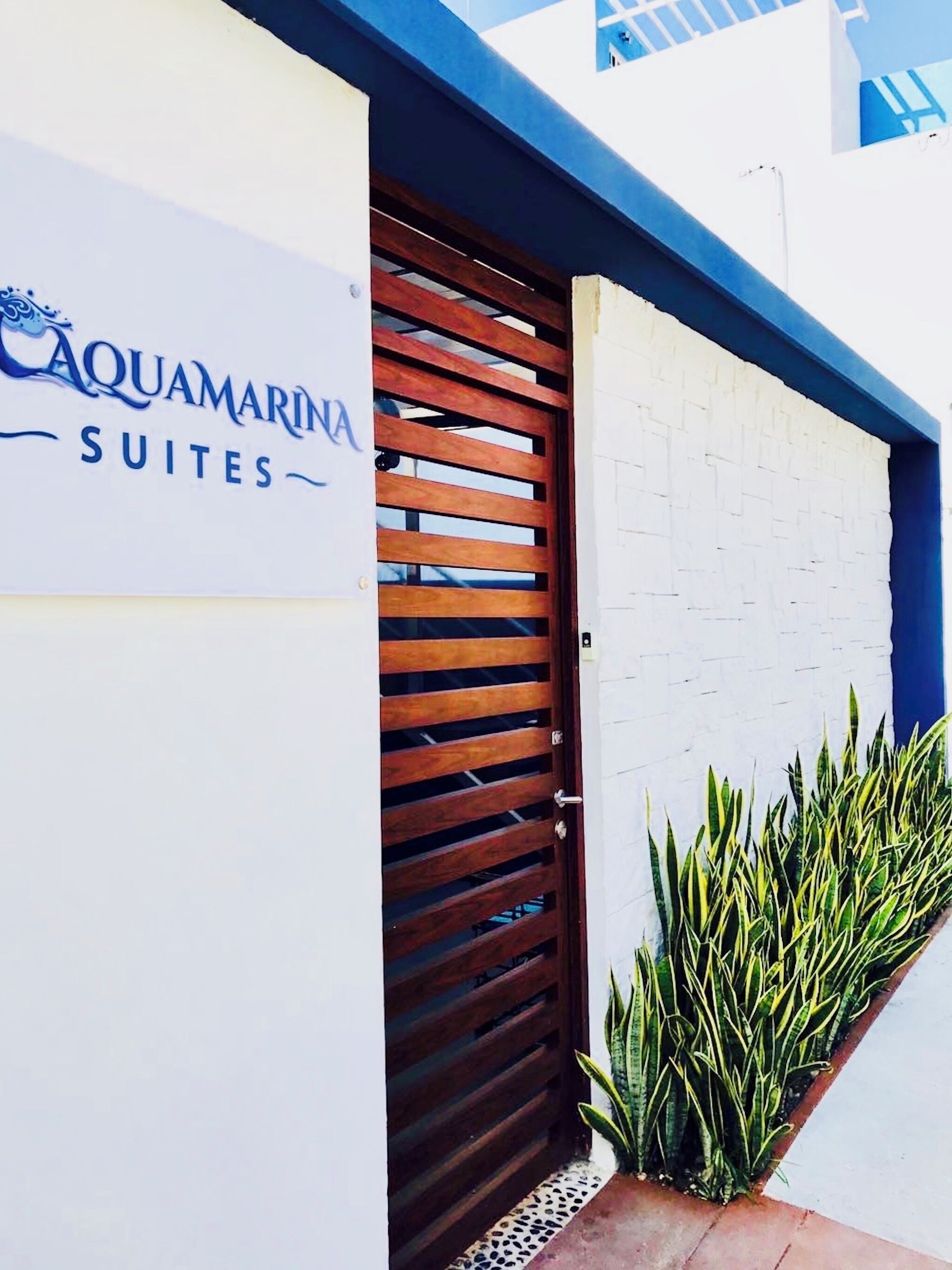 Room, 1 Bedroom, Smoking | Property entrance