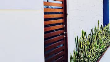 Room, 1 Bedroom, Smoking | Property entrance