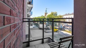 Comfort Apartment (Garden Gates 210) | Balcony