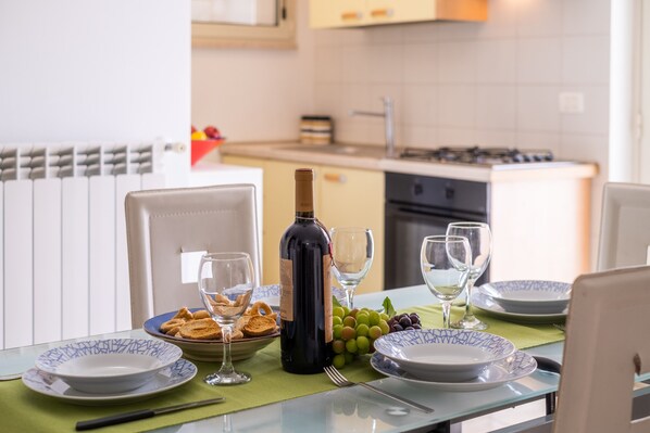 تناول الطعام