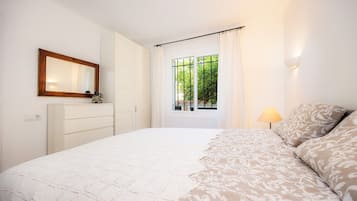 1 quarto, ferros/tábuas de passar roupa, Wi-Fi de cortesia