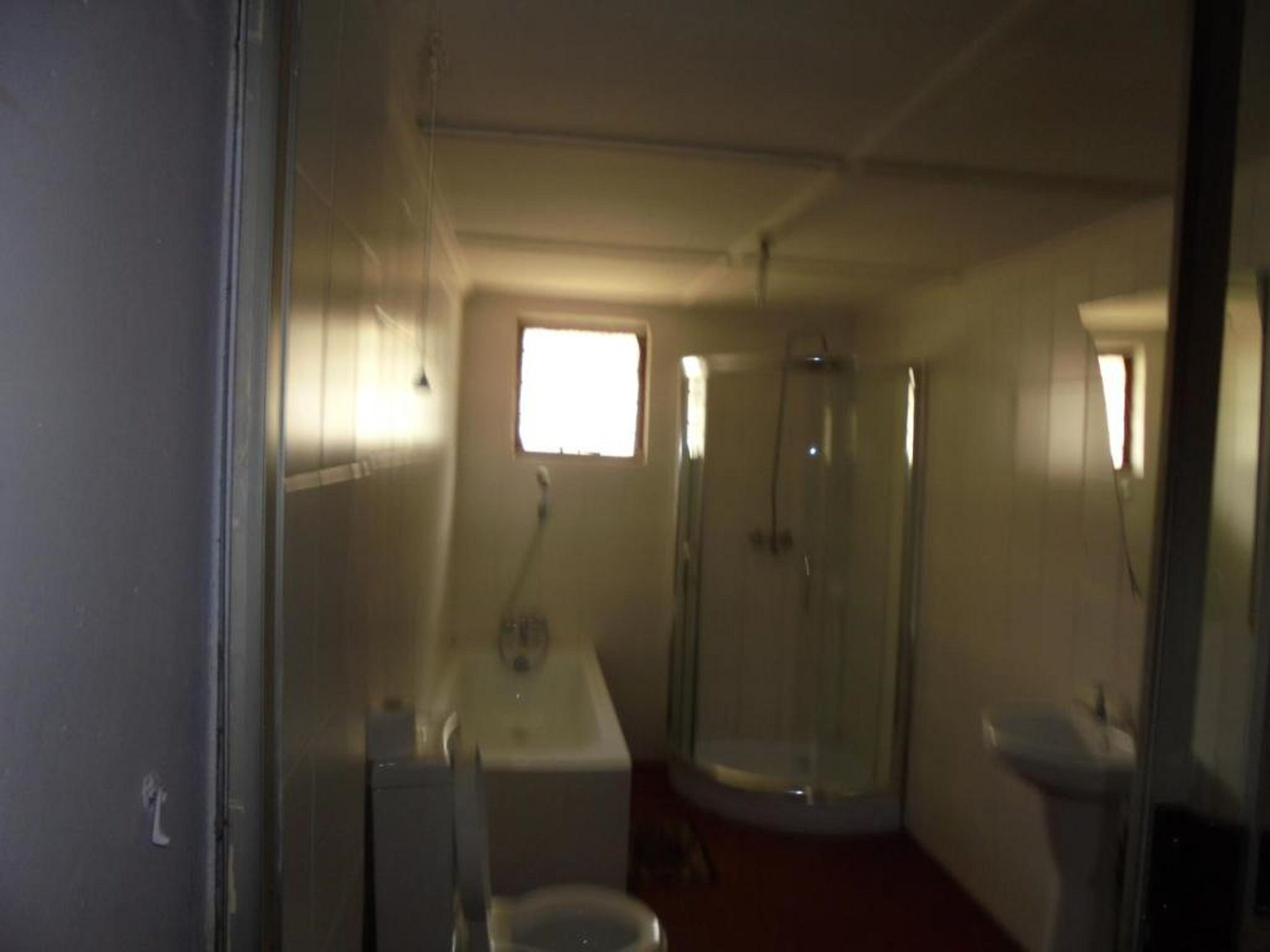 Standard Double Room | Bathroom | Shower, rainfall showerhead, free toiletries, towels