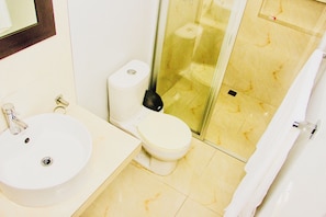 Bathroom - Room-condohotel 5th Avenue Std Double St (Playa del Carmen)