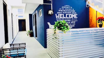 Habitación, 1 habitación, para fumadores | Entrada de la propiedad