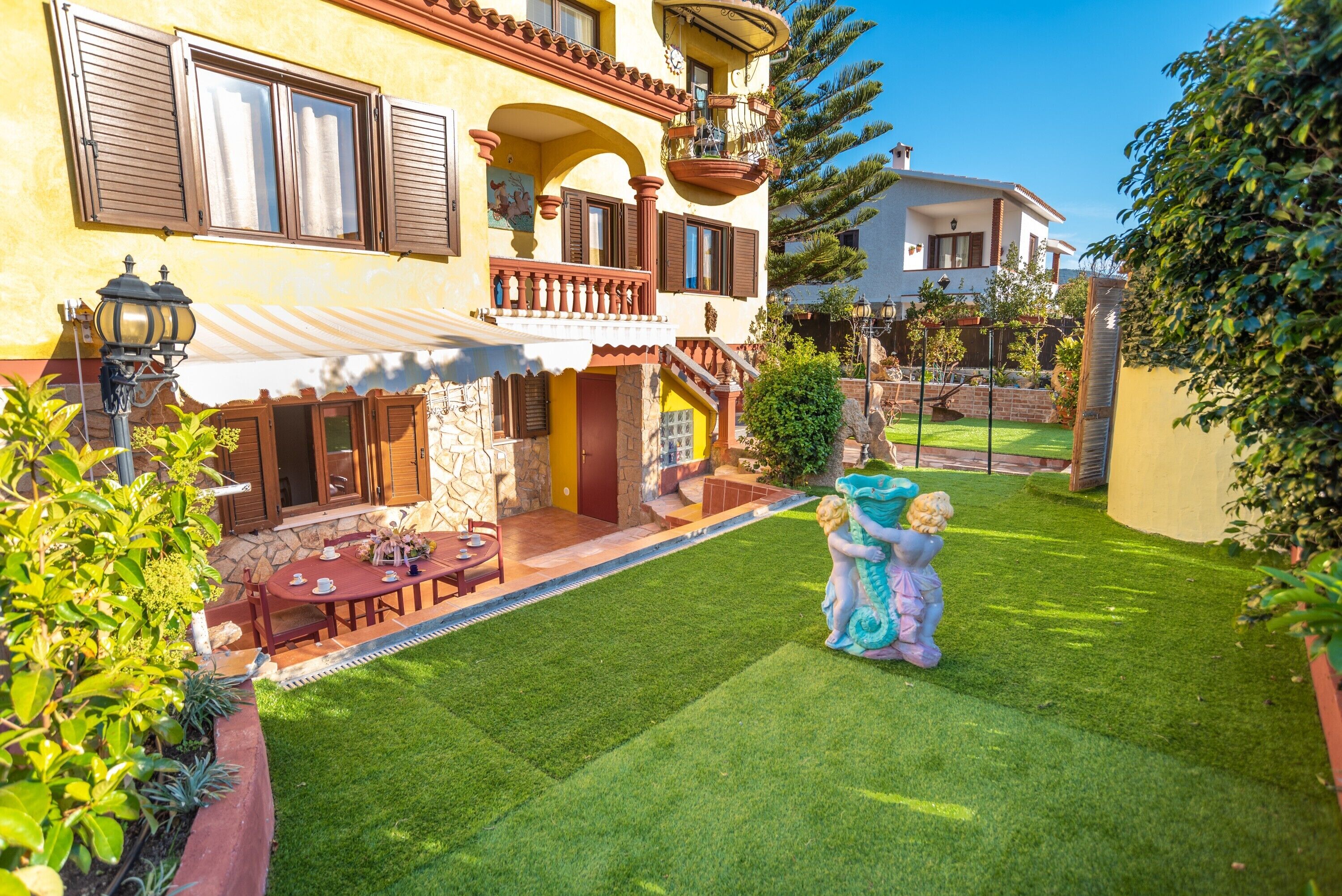 屋外ダイニングエリア