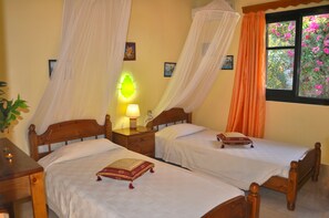 Ferienhaus, 2 Schlafzimmer, Raucher, Balkon | 2 Schlafzimmer