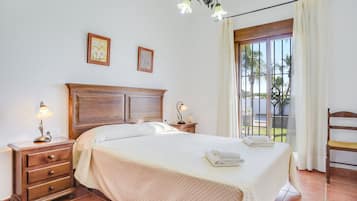 2 Schlafzimmer, Bügeleisen/Bügelbrett, kostenloses WLAN, Bettwäsche