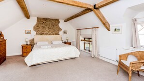 Traditionelt feriehus (14 Bedrooms - 28 Guests)