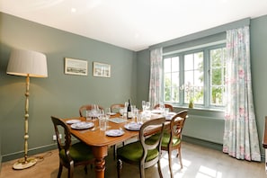 Traditional-Ferienhaus, 3 Schlafzimmer | Essbereich im Zimmer