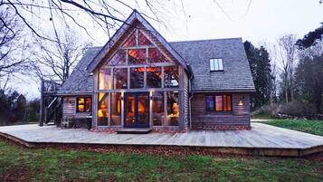 Front of property - evening/night