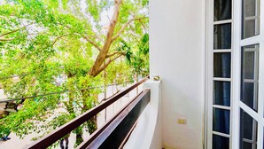 House, 1 Bedroom, Balcony, City View | Property grounds - 5th Avenue 3 People Balcony Apartment (Playa del Carmen)