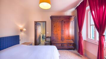 1 camera, ferro/asse da stiro, Wi-Fi gratuito, lenzuola