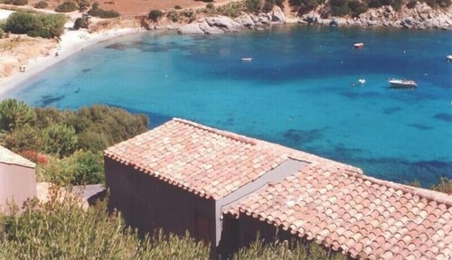 Holiday home only 30 metres from the sea – Casa Accu is Prezzus G
