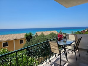 Apartment, 1 Bedroom, Smoking, Balcony | Property grounds