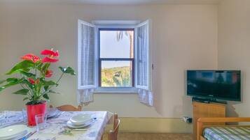 2 camere, ferro/asse da stiro, Wi-Fi gratuito, lenzuola