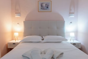 1 bedroom, iron/ironing board, bed sheets - Corfu Glyfada Menigos Resort 40 (Corfu)