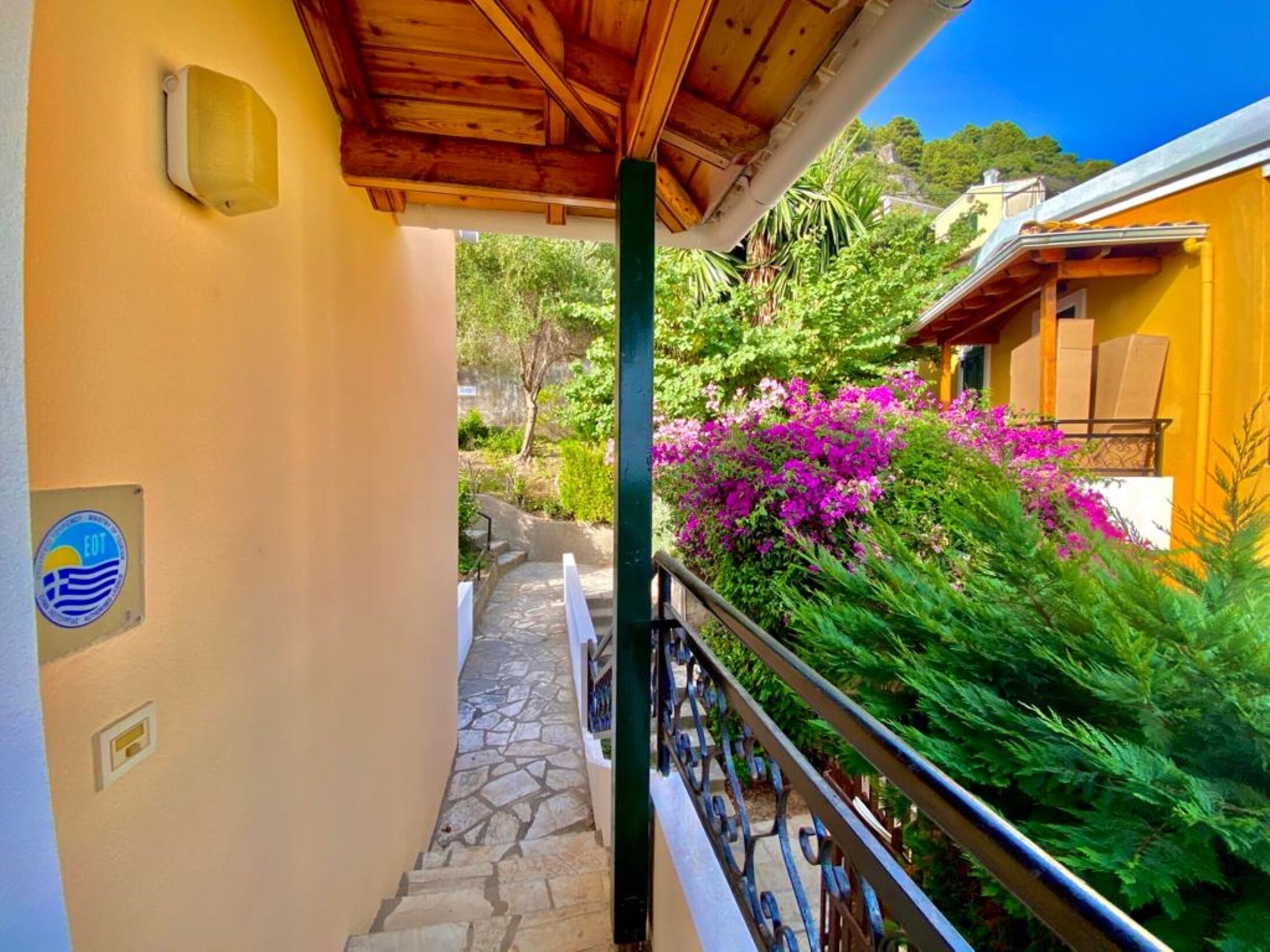 Apartment, 1 Bedroom, Smoking, Balcony | Property grounds