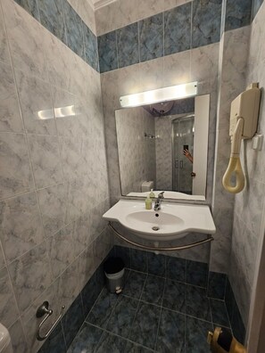 Apartment, 1 Bedroom, Smoking, Balcony | Bathroom | Hair dryer, towels - Corfu Glyfada Menigos Resort 40 (Corfu)