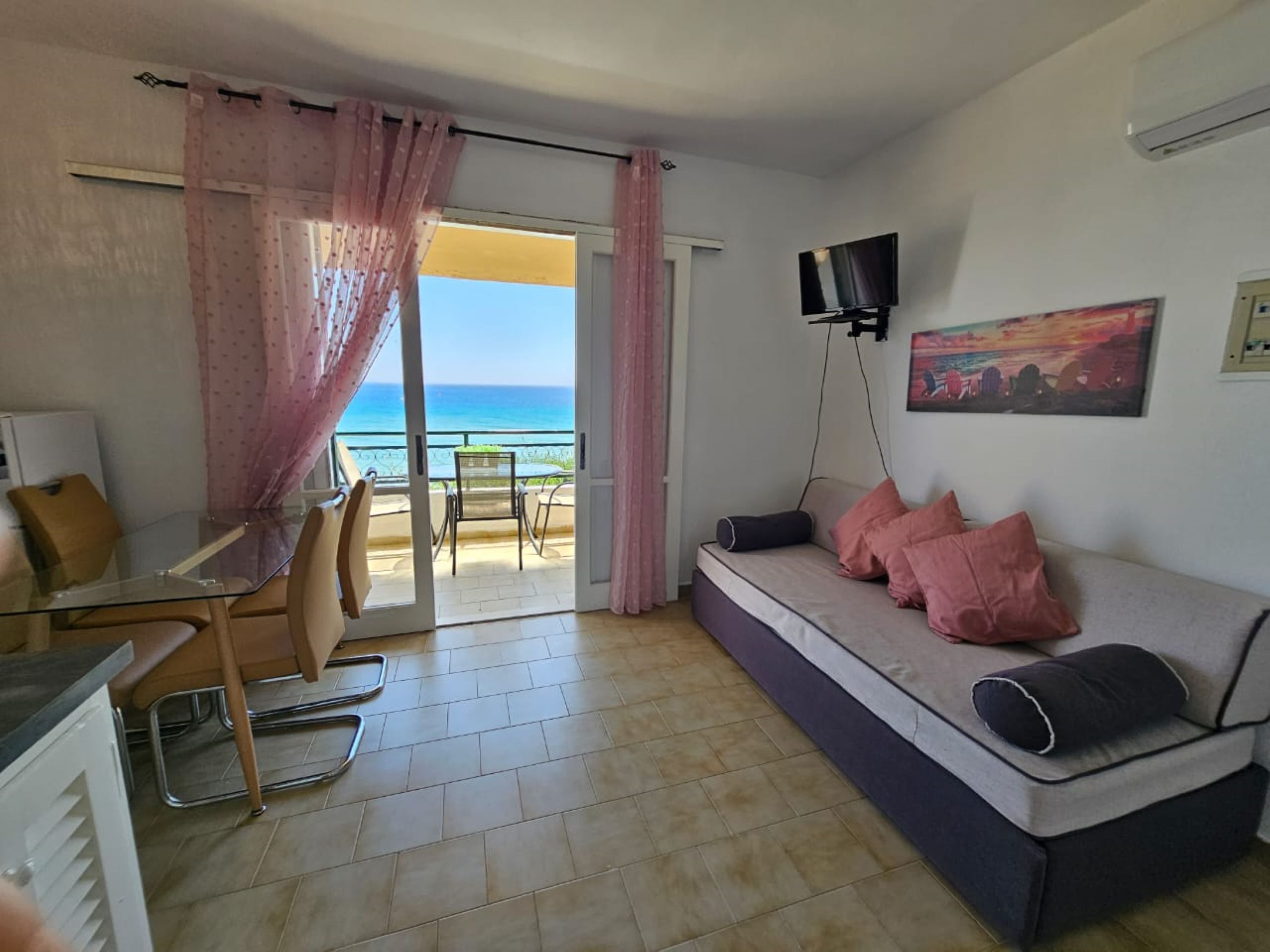 Apartment, 1 Bedroom, Smoking, Balcony | Living area | TV
