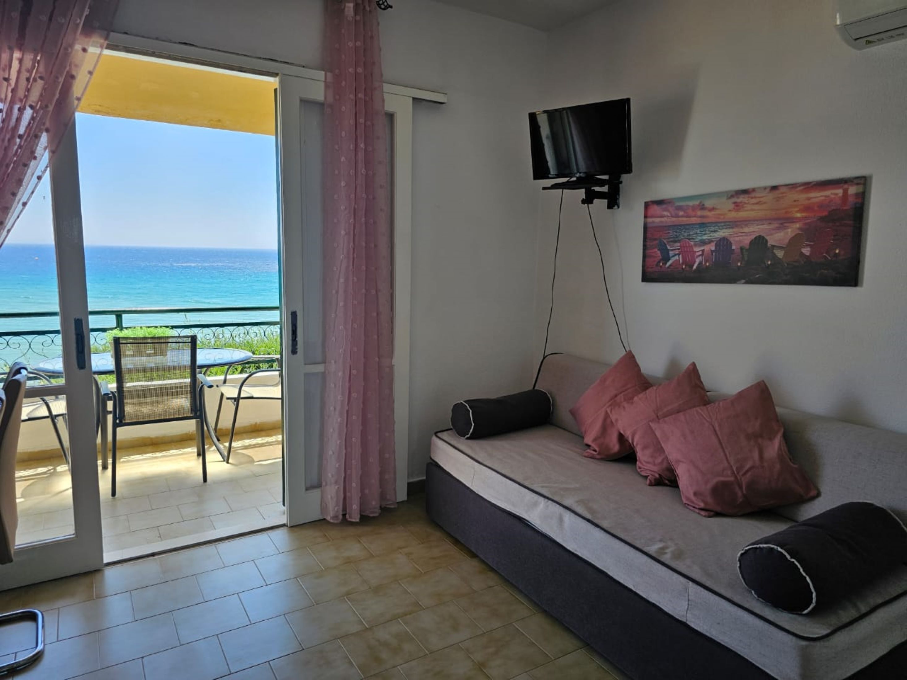 Apartment, 1 Bedroom, Smoking, Balcony