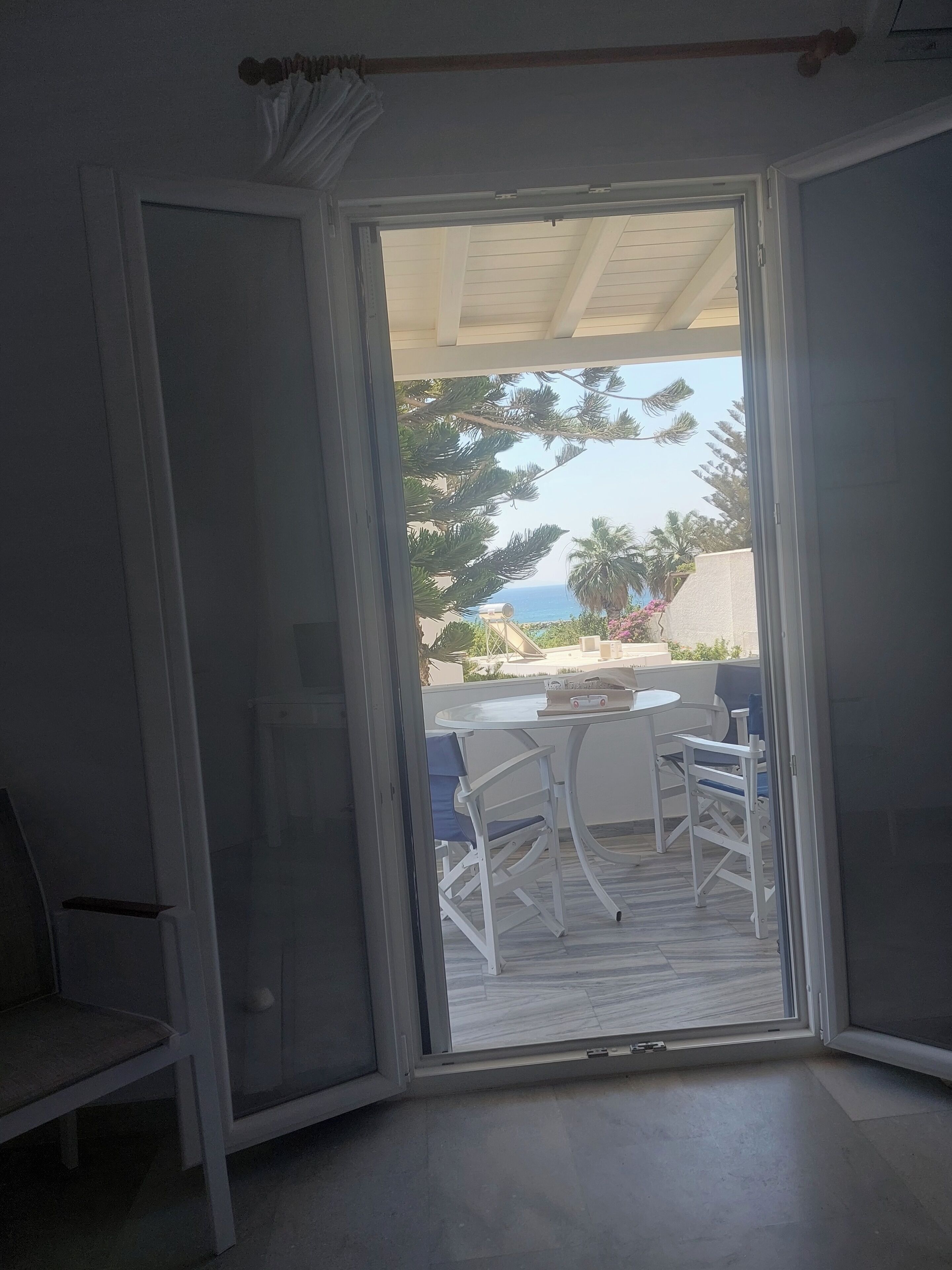 Apartment, 2 Bedrooms, Smoking, Balcony | Interior