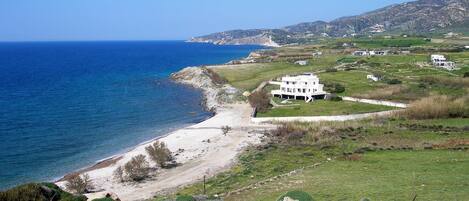 Villa, 3 soverom, røyk, balkong | Strand | Nær stranden