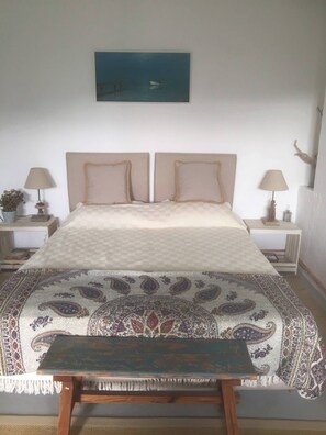 Villa, 3 Bedrooms, Smoking, Balcony | 3 bedrooms, iron/ironing board, travel crib, bed sheets - The Hill Top Cottage House In Kea (Kea)