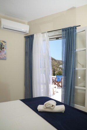 Villa, 5 Bedrooms, Smoking, Private Pool | 5 bedrooms, iron/ironing board, travel cot, bed sheets