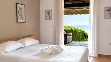 House, 1 Bedroom, Smoking, Terrace | 2 bedrooms