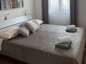 Apartment (Two Bedroom Apartment with Balcony)