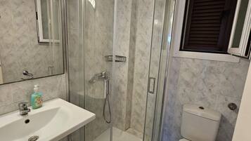 Appartamento, 2 camere da letto, fumatori, vista giardino | Bagno