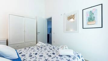 2 Schlafzimmer, Bügeleisen/Bügelbrett, kostenloses WLAN, Bettwäsche