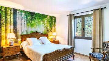 5 bedrooms, iron/ironing board, free WiFi, bed sheets