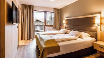 Ropa de cama hipoalergénica, caja fuerte, cortinas opacas